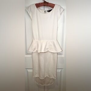 Alice + Olivia Victoria Peplum Dress Cream Short Sleeve Size 4 Made in USA